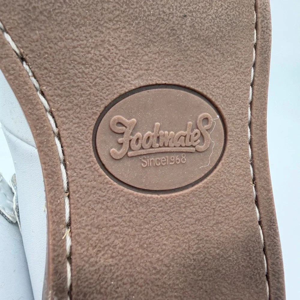 Footmates Mary Jane Kids 10 White Leather T-Strap Double Buckle Perforated Shoes